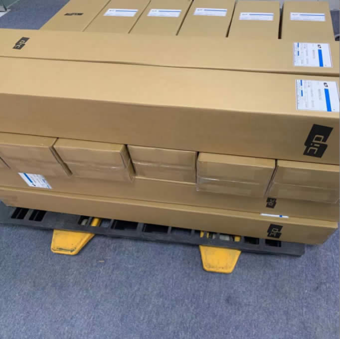 DIC8616V聚酯基材PET双面胶带超強接着高遮光超強接丙烯酸粘着剂PET DIC8616V聚酯基材PET双面胶带超強接着高遮光超強接丙烯酸粘着剂PET