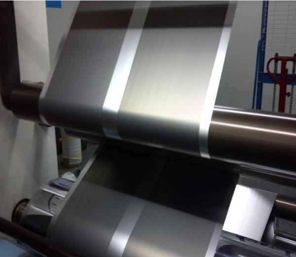 单面涂炭铝箔，涂碳铝箔，锂电集流体，正极集流体